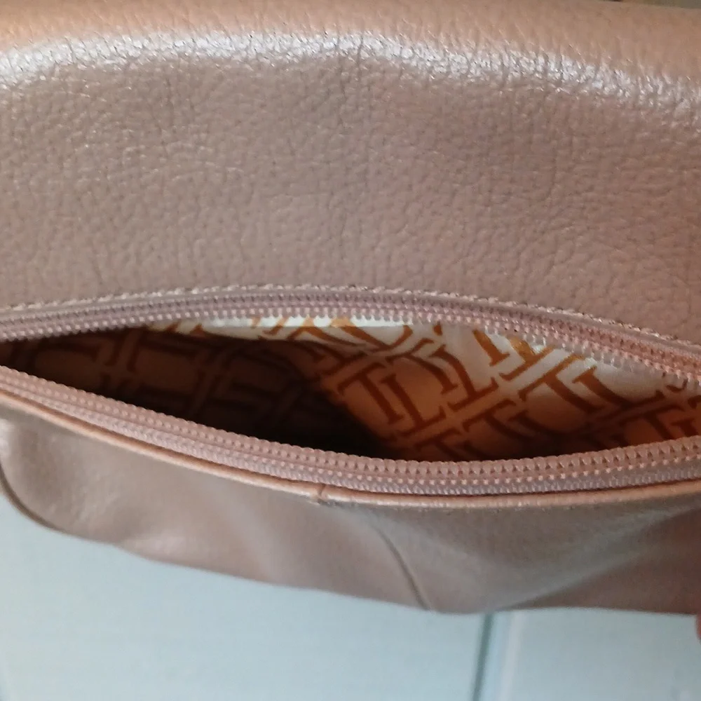 Tignanello Light Frosted Pink Leather Crossbody Bag - Picture 6 of 11